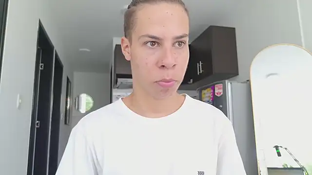 grey___27's Live XXX Chat