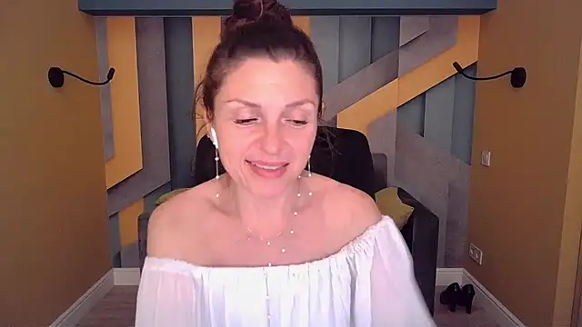 Chat XXX ao vivo de EllaLong