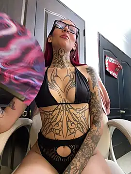 Show modela Red_Sinclair na web-kameri