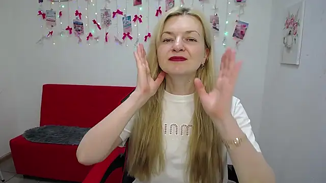 MelissaTyler Adlı Modelin Canlı XXX Sohbeti