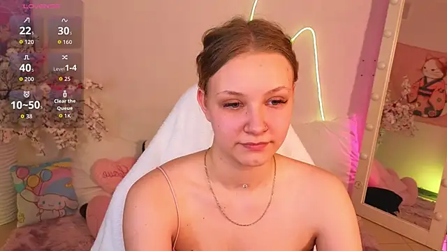 StaceyyJones: онлайн-секс-чат