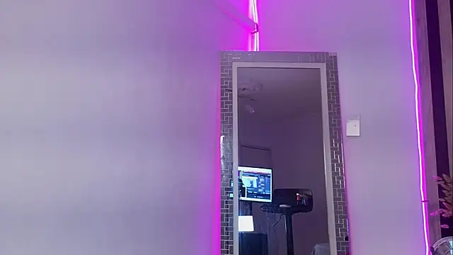 Nano_Kawaii's Live XXX Chat