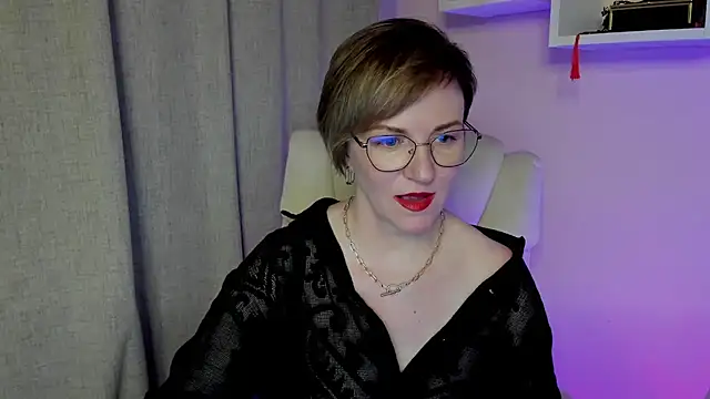 feliziaDesire live XXX chat