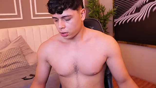 Ethan_occonor Adlı Modelin Canlı XXX Sohbeti