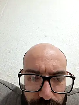 Chatroom XXX en direct de Robsonitj90