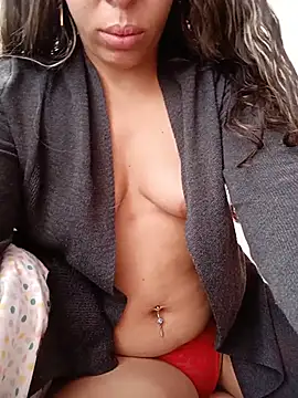 kiki_milu live XXX chat