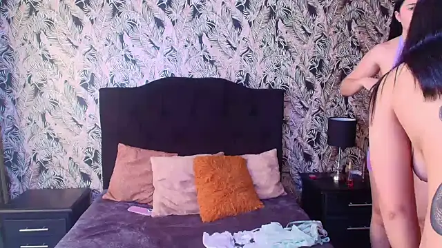 Chat XXX en directo de Isa_And_Natasha
