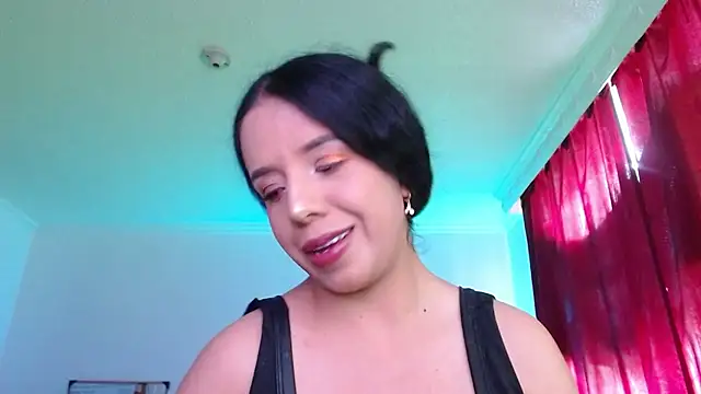 Chatroom XXX en direct de VALERY_MEER