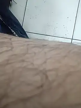 Stallionbull37's Live XXX Chat