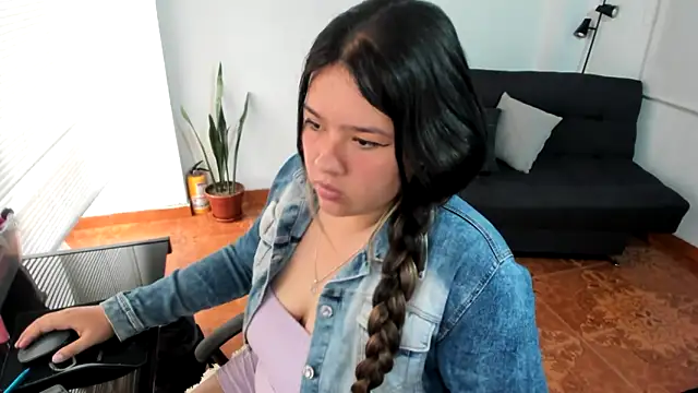 LinaBrowm's Live XXX Chat