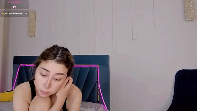 Chat XXX Live gigi_meii