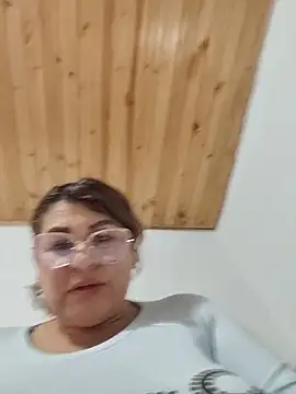 XXX chat uživo modela AlexxiaaMat