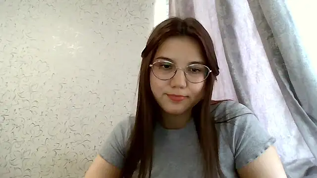 Aurora_Breeze Chat XXX in diretta