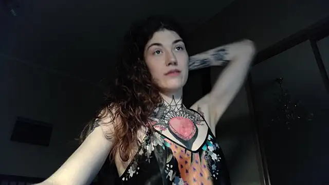 Ginger_Curly Chat XXX in diretta