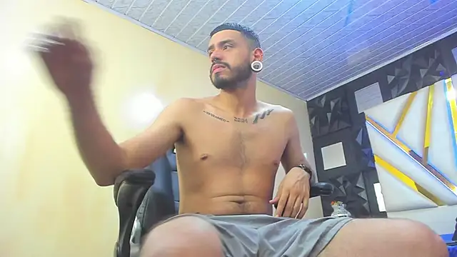 BrunoCarzon webcam show