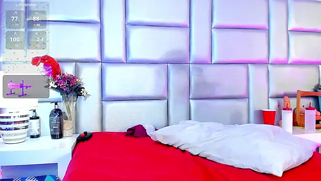 LovelyNickiin Live XXX chat