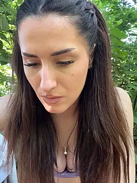AriaAdda Chat XXX live