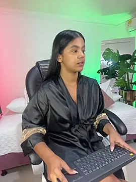Chat +18 de JANYLOVE__ ao vivo