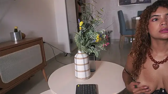 HannahEvanss – Live XXX-chat