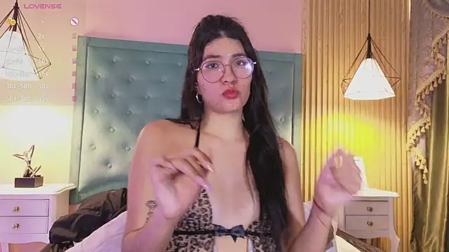 ninaavelvett's Webcam Show