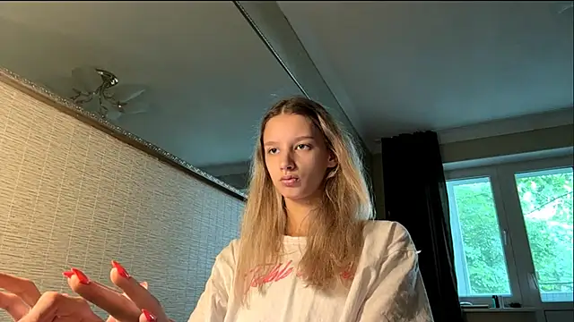 Tiffany_Blom Chat XXX in diretta