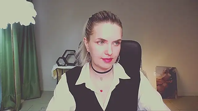 AliceSmite live XXX chat