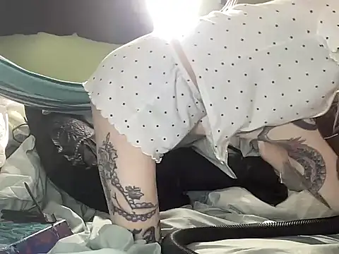 Онлайн чат XXX lavender_spits