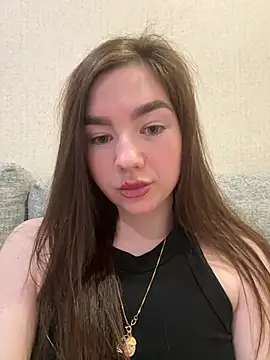 Kira711q – Live XXX-chat