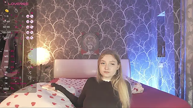 MiaMiaMeow: онлайн-секс-чат