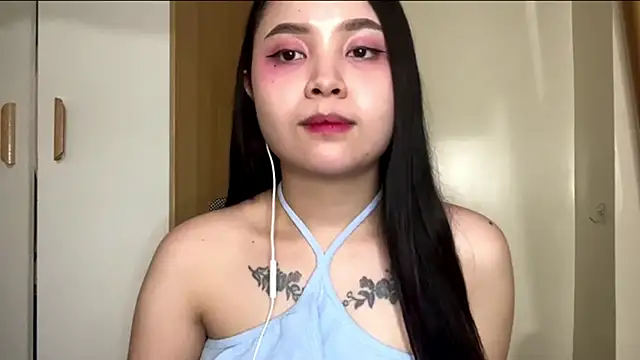 LorindaBeser Pertunjukan Webcam