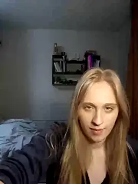 IsOlli's Live XXX Chat