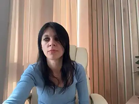 Онлайн чат XXX InjaAtHome