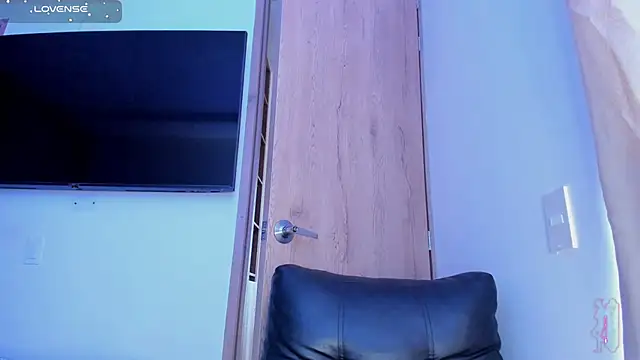 iriss_25's Live XXX Chat