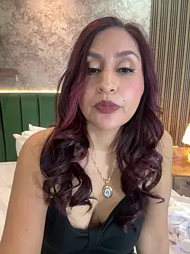MonicaMoret live-chat rom