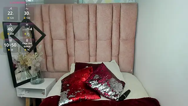 Issa_Milf__'s Live XXX Chat
