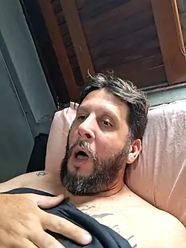 Show de CasadoHetero na webcam