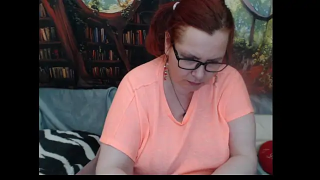 Chatroom XXX en direct de PlayfullMature