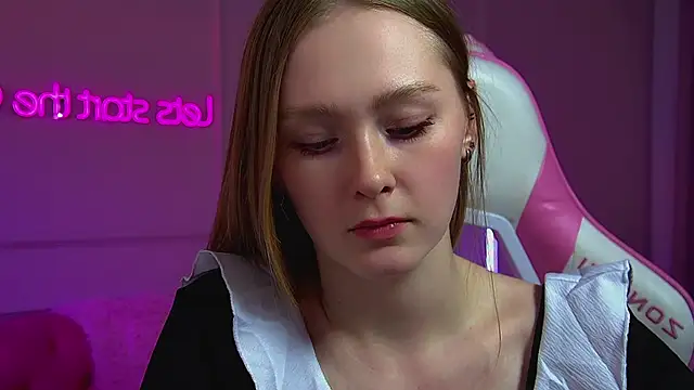 AgataFoxley's Live XXX Chat