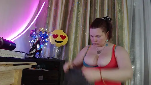 amorelara's Webcam Show