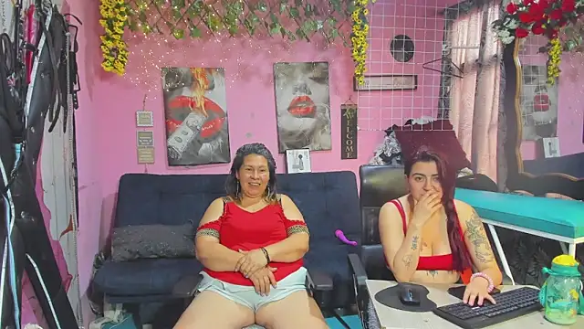 lesbiancuple 网络视讯表演