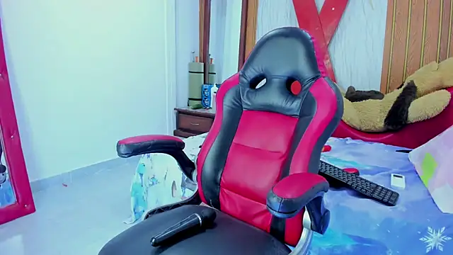 Chat +18 de Lunastar02 ao vivo