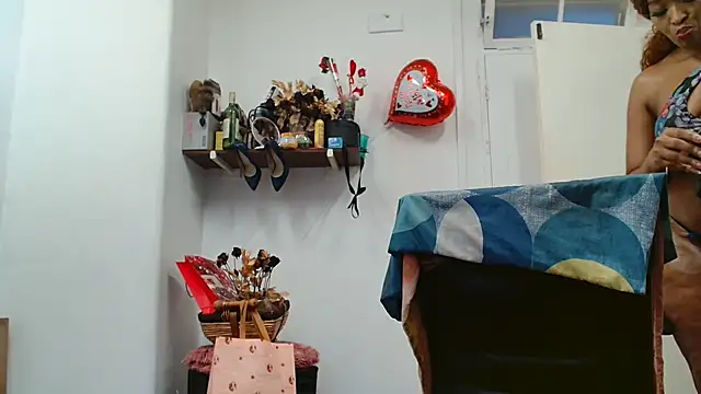Chat +18 de xTALLSEXYBUMx ao vivo