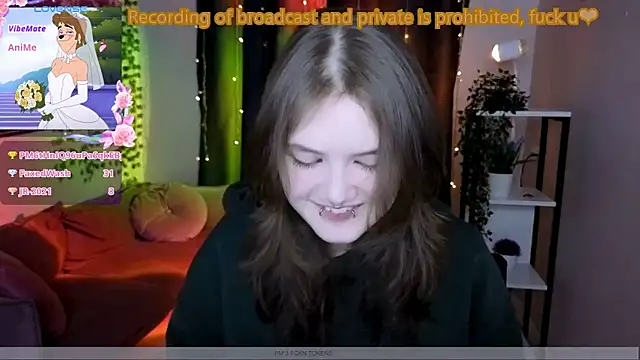 Dilara_xBaby élő XXX-chatje