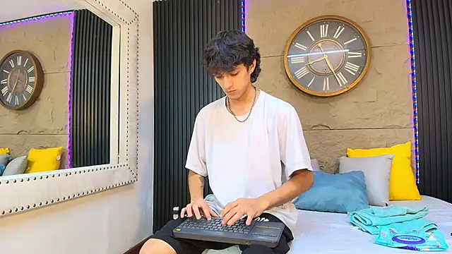 Živý XXX chat Lean_Portman