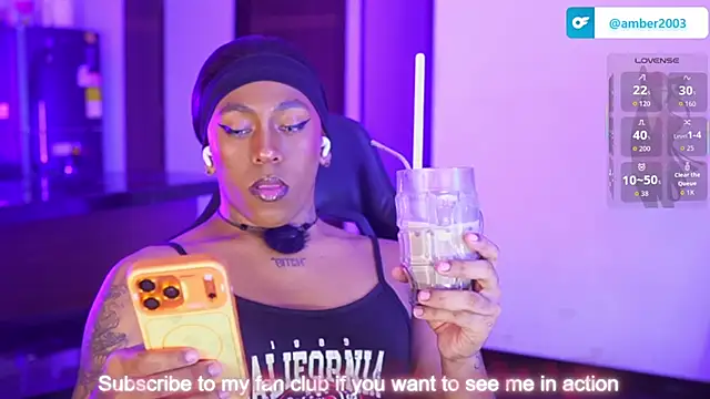 XXX chat uživo modela AmberRaus