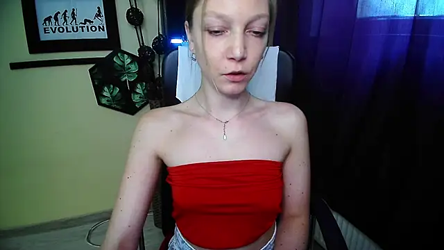 EmillyPlay's Live XXX Chat