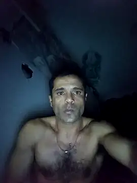 DisguisedDegree82's Webcam Show