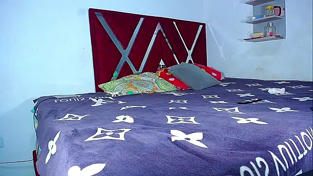 DanisaBrown élő XXX-chatje