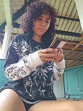 Isabella_Stark – Live XXX-chat