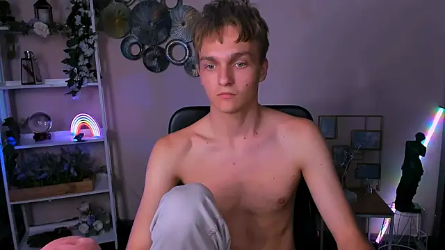 john_lik's Webcam Show